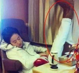 明星睡姿爆料视频下载,睡姿爆料视频幕后真相大揭秘 第3张 明星睡姿爆料视频下载,睡姿爆料视频幕后真相大揭秘 第3张